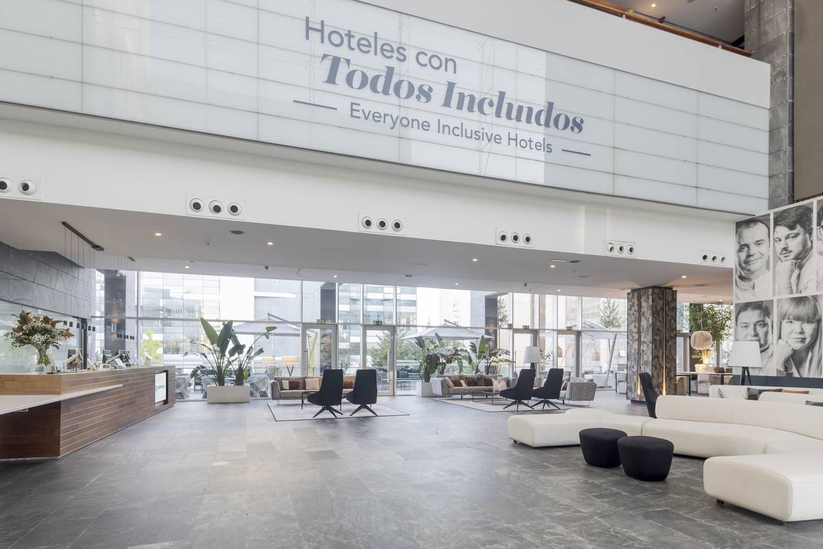 Accueil Hotel ILUNION Atrium Madrid