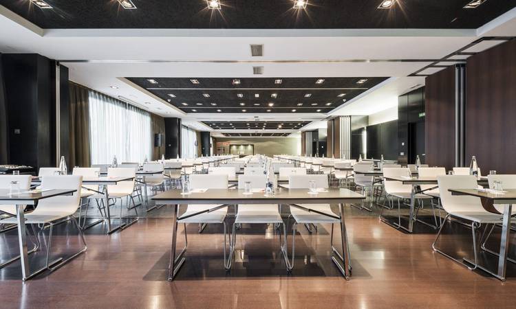 Salle des conventions Hotel Ilunion Atrium Madrid Salle des conventions Hotel Ilunion Atrium Madrid